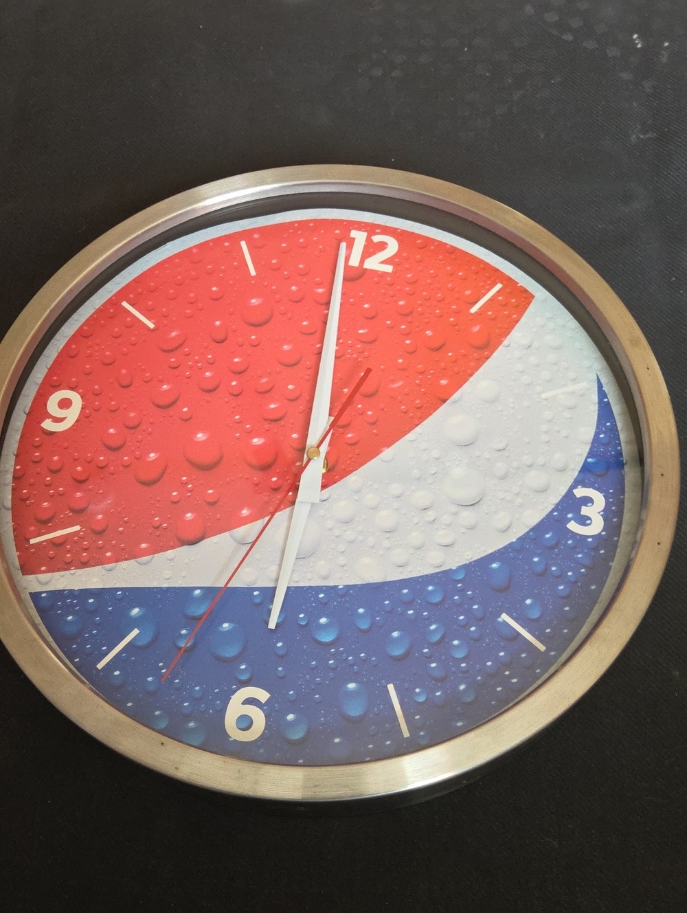 Pepsi-Inspired Red White Blue Wall Clock - Home Wall Decor/Sang tai /doesn't Run